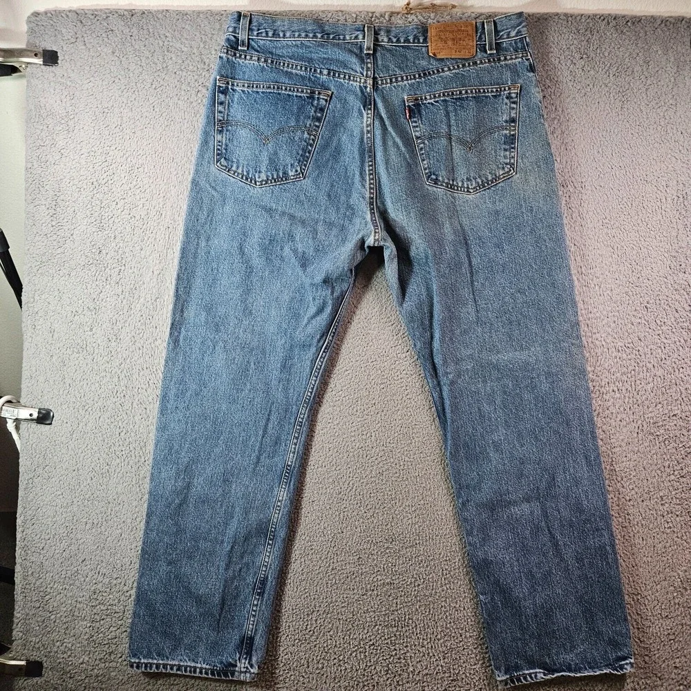 Levi's 505 Jeans Men 40 x 32 Zip Fly Blue‎ Denim Regular Fit Straight Leg